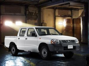 Nissan Camiones DoublevCab 2008 года